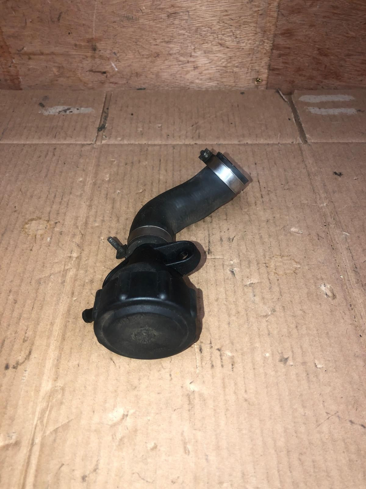 1885 - 1995 BMW K75s Coolant Radiator Cap | 1460313