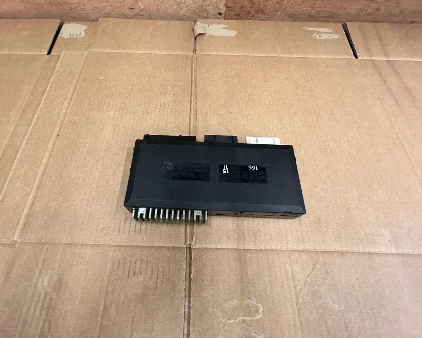 Genuine BMW 5 7 Series E39 E38 Body Control Module | 61358372141 5DK007047-11