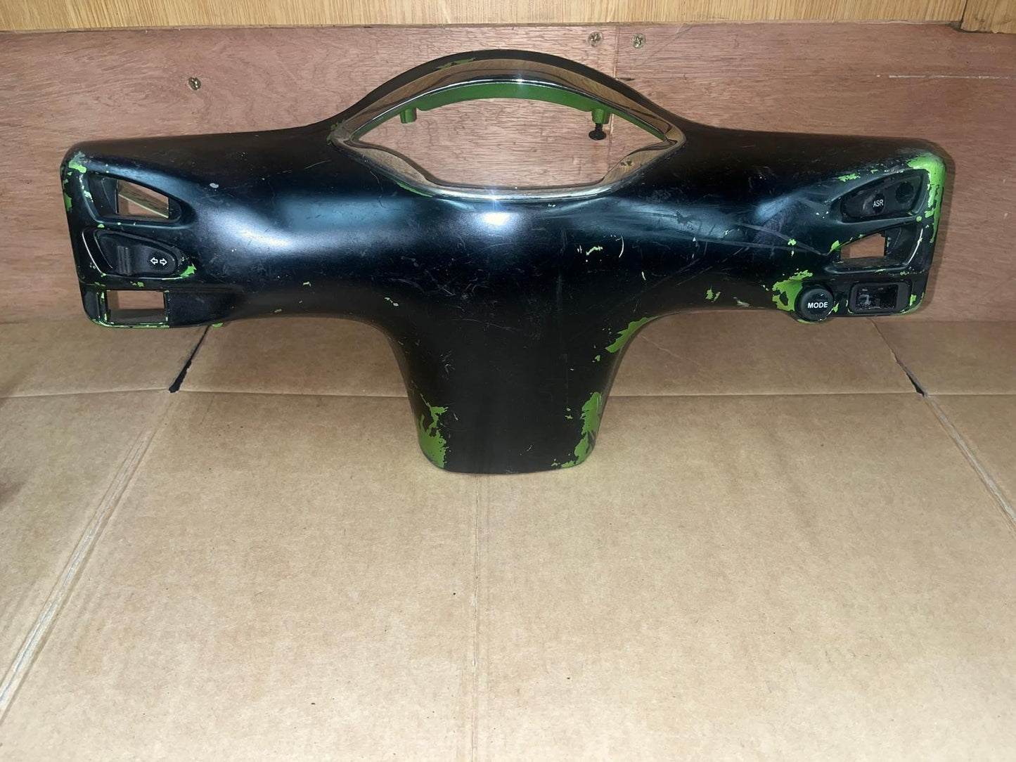 Vespa GTS 300 Rear Handlebar Cover | 1B003526