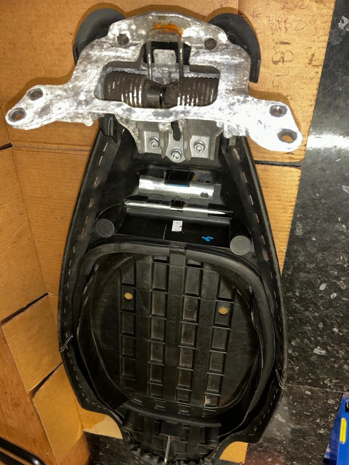 2015 - 2020 Yamaha Nmax GPD125 Seat | 2DP-F4730-00