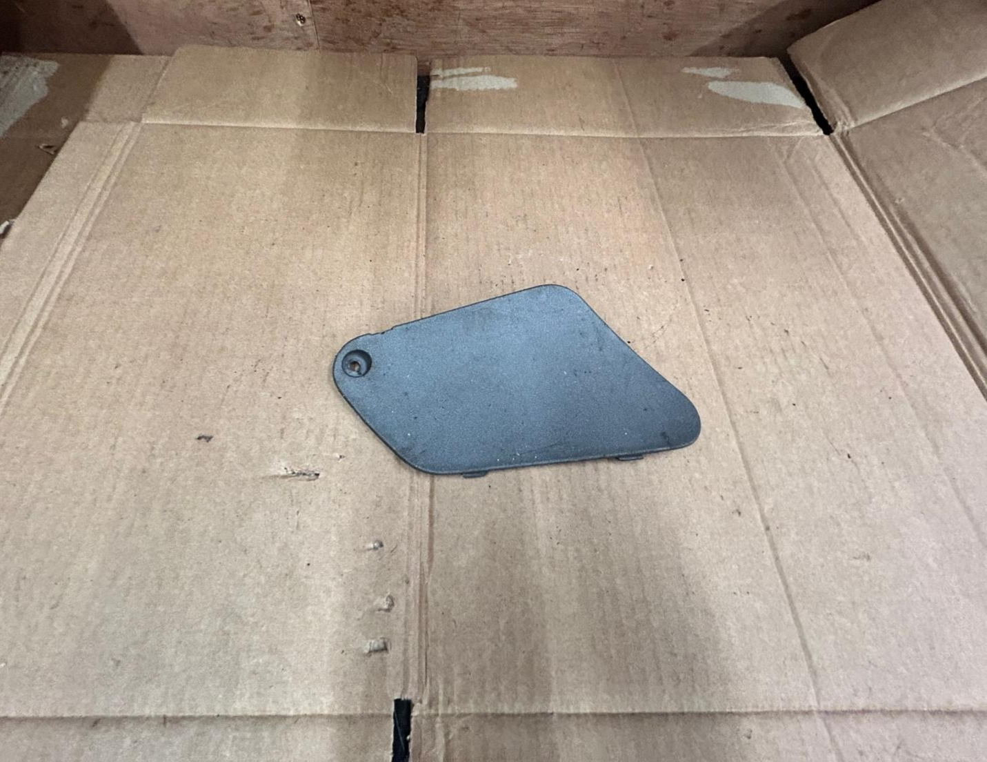 1998 - 2006 Piaggio X9 125 200 250 500 Sparkplug Inspection Door Cover | 621624