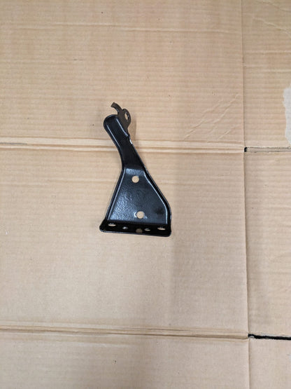 2011 Audi A3 S Line Passenger Side Dashboard Support Bracket | 8P2857251