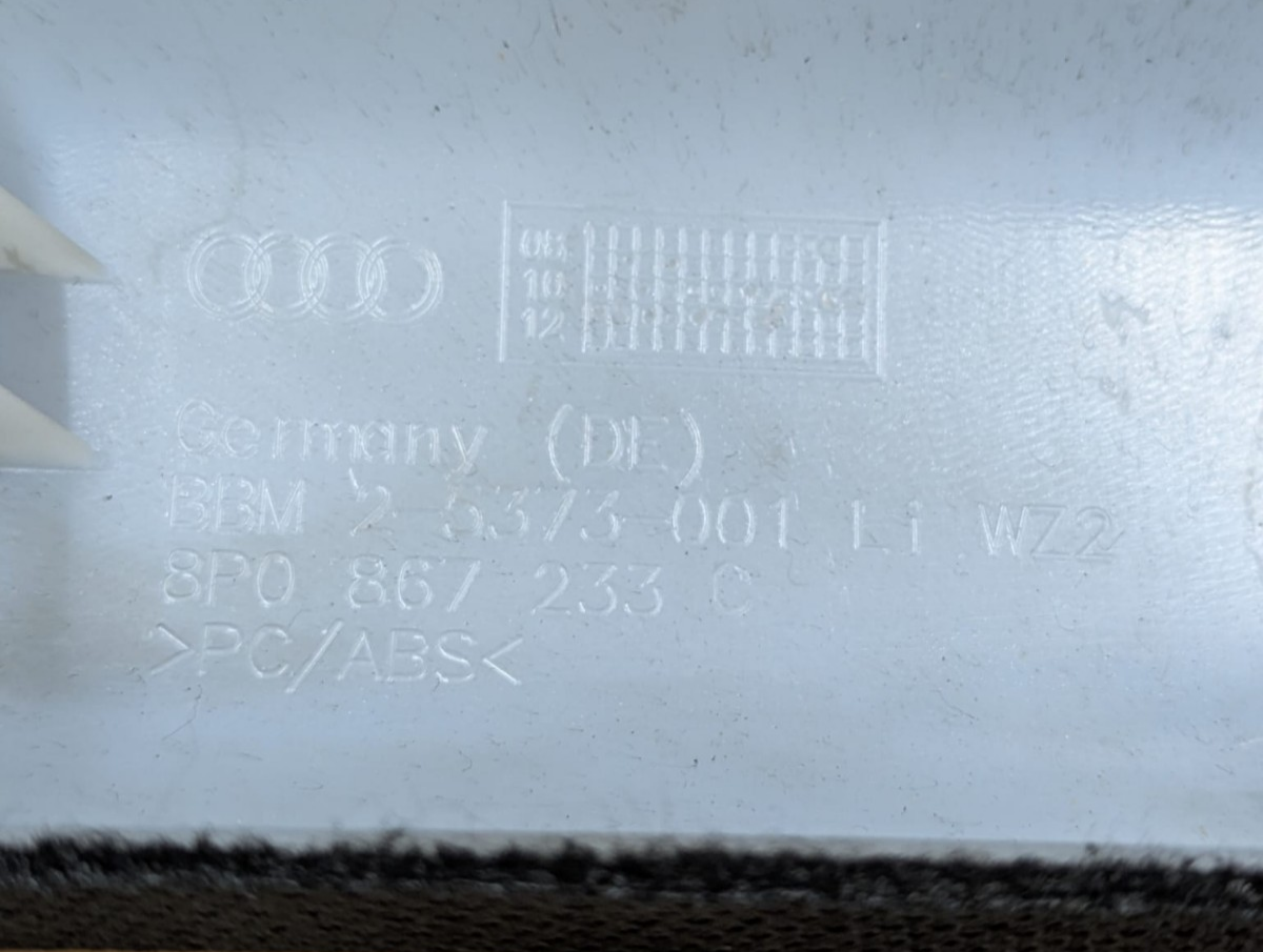 2011 Audi A3 S Line Passenger Pillar Trim + Speaker Cover | 8P0867233 8P0035409