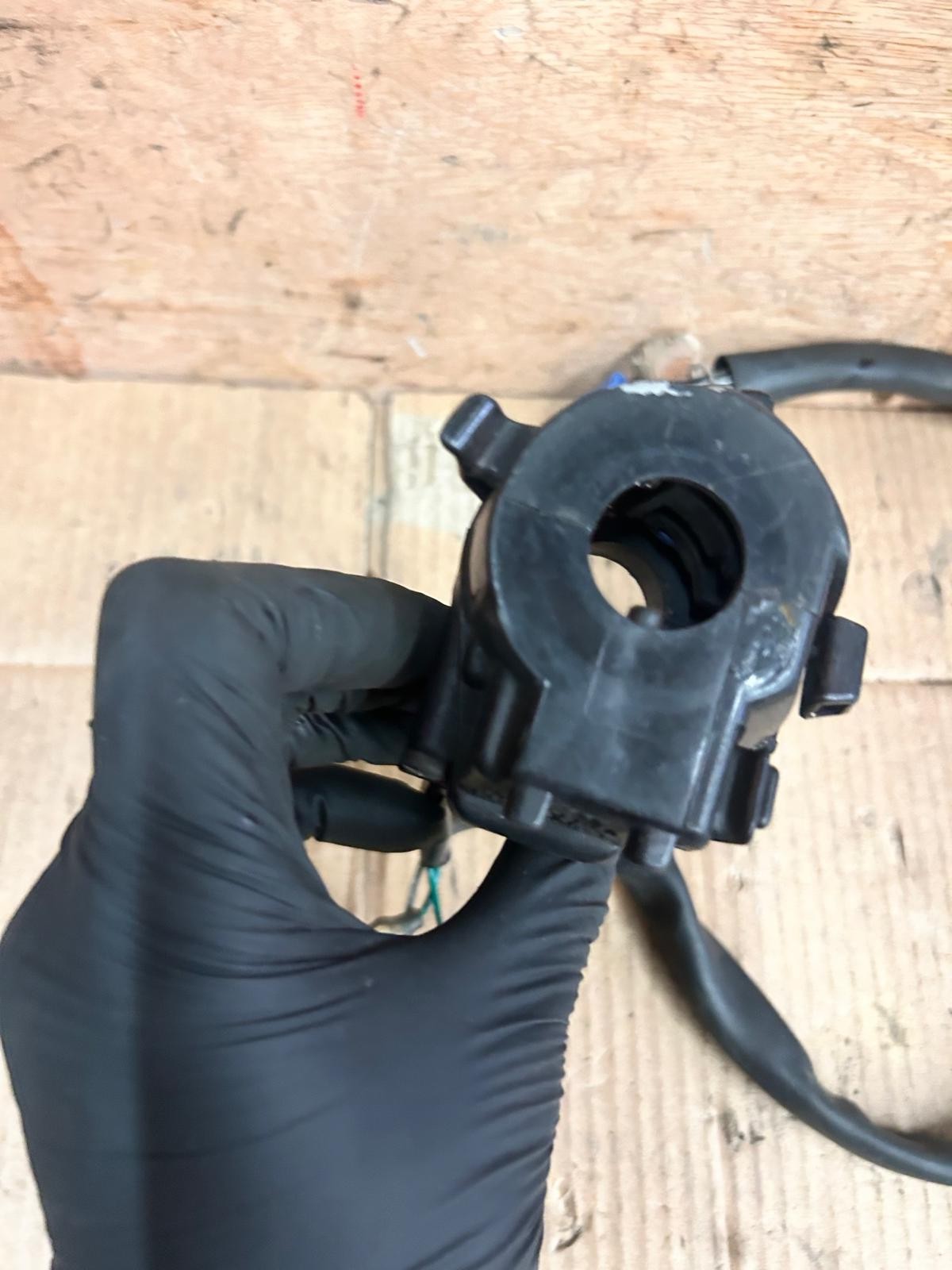 2007 - 2015 Honda FES S-Wing 125 Left Handlebar Switch