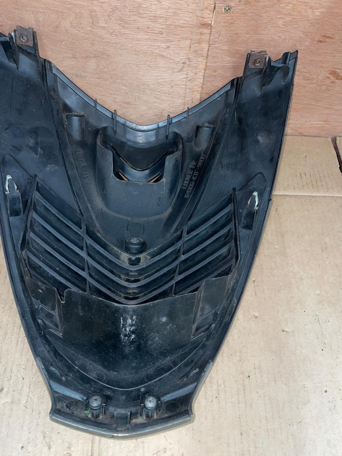 2009 - 2012 Honda SH Front Grill Cover Fairing | 64306-KTF-9800