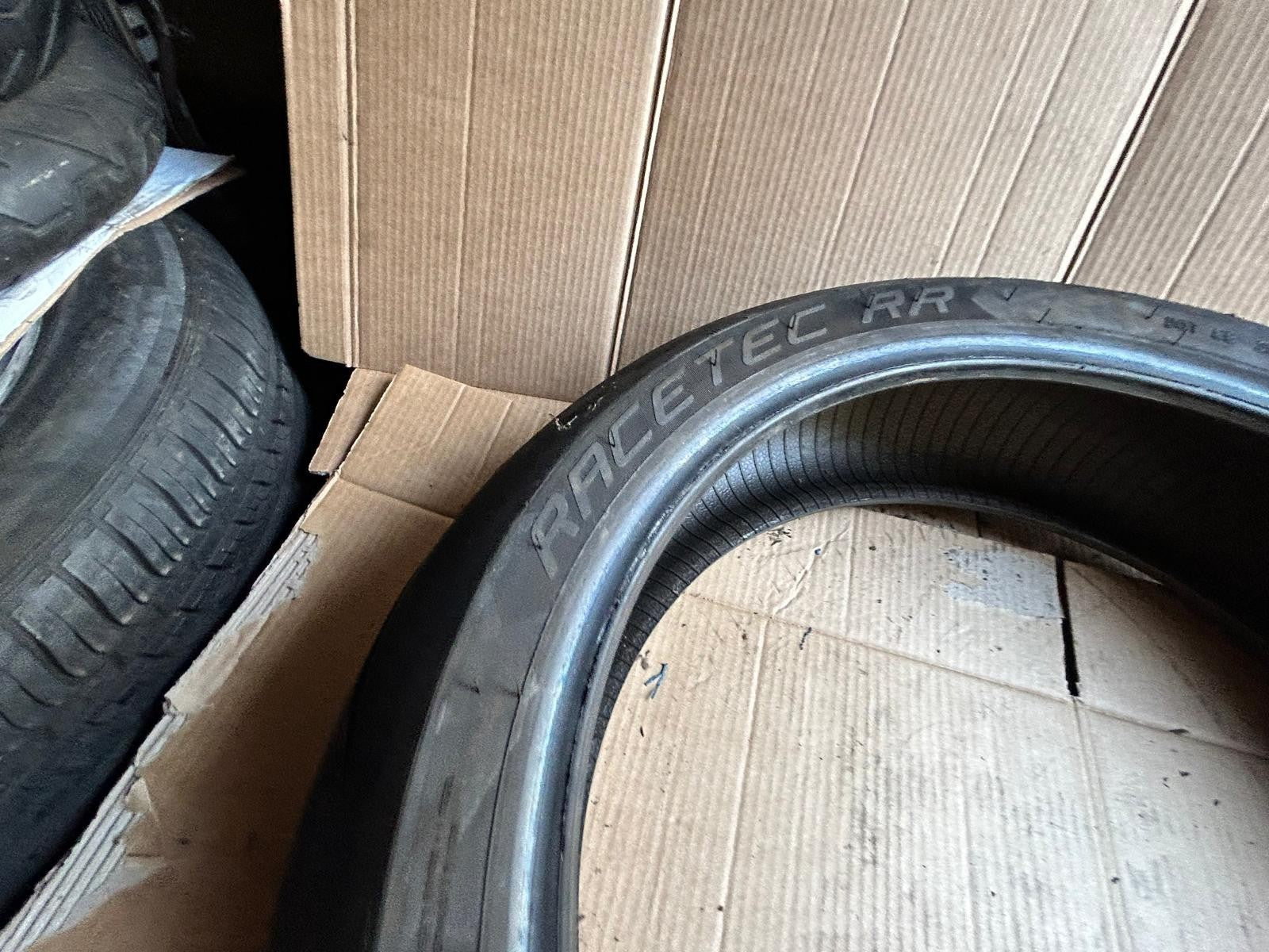 Metzeler Racetec RR Motorcycle Tyre 160/60/17