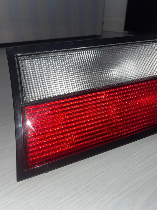 1997 - 2001 Citroen Xantia Replacement Right Tail Light | 29100212