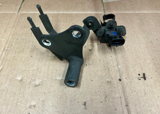 2005 - 2007 Yamaha MT01 Pressure Sensor | 5PS-82380-00