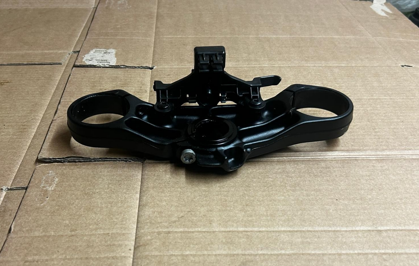 2020-2021 OEM KTM 1290 Super Duke R Upper Top Triple Clamp Yoke | 61701034032C1