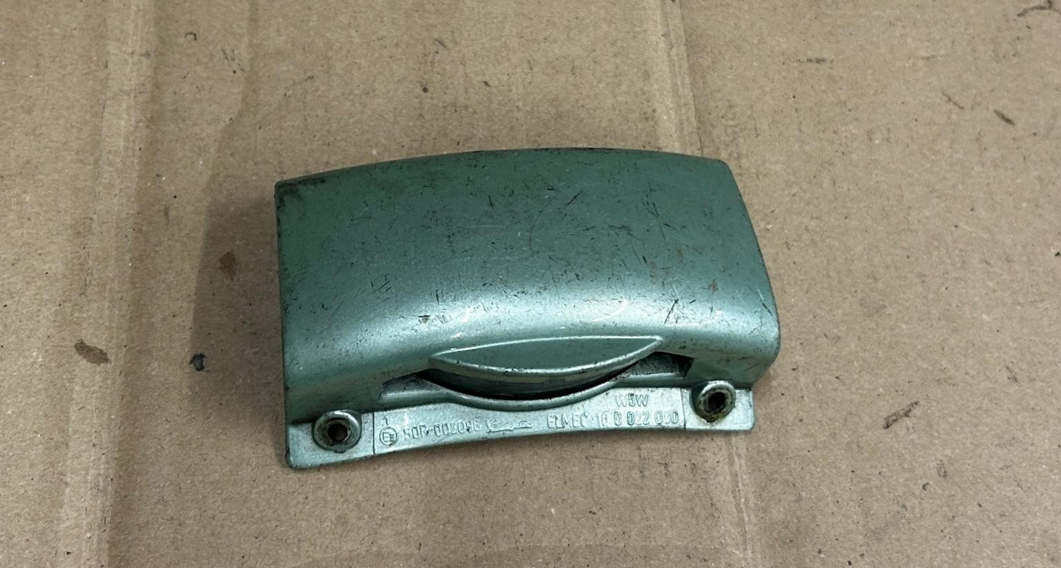 2004 - 2005 Vespa GT Granturismo Number Plate Light Assembly