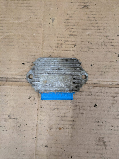 2001 Vespa ET4 Cento 125 Voltage Regulator Rectifier
