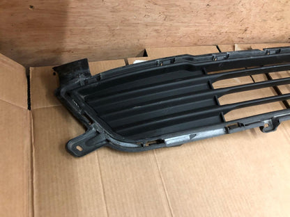 2014 Mitsubishi Outlander GX 4h PHEV Front Bumper Lower Grille | 6402A233