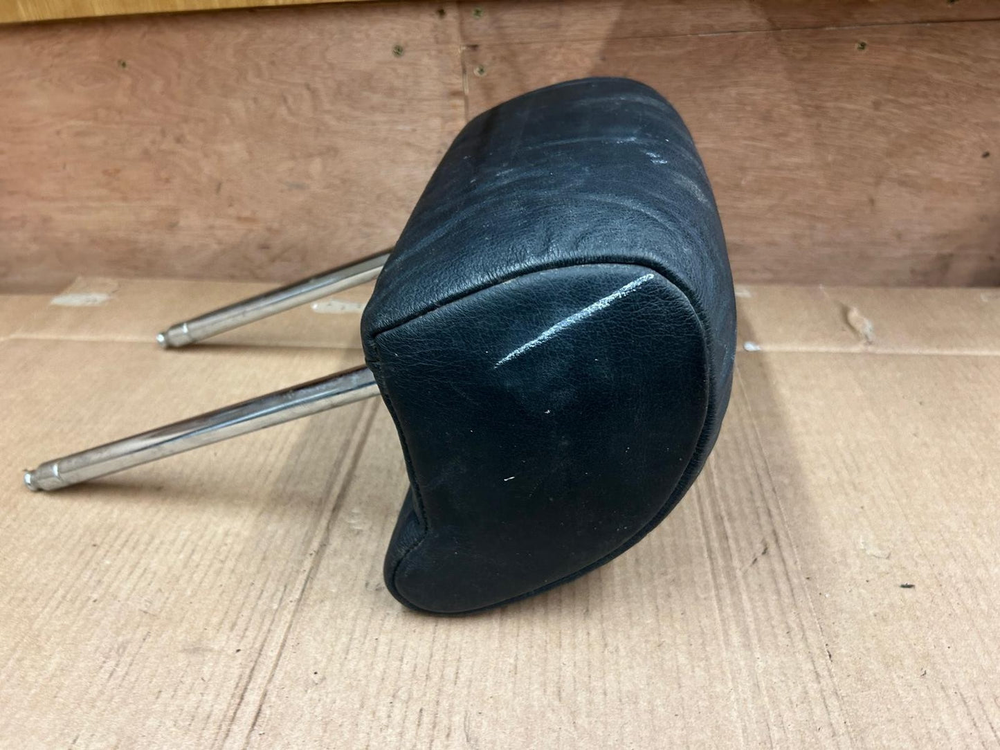 Genuine BMW 7 Series E38 Front Headrest | Black
