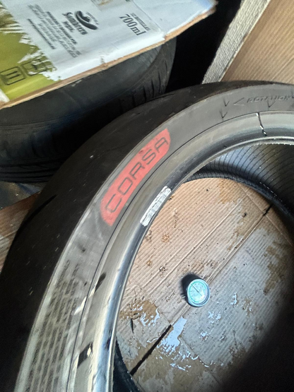 Pirelli Diablo Rosso 4 Corsa Tyre 200/60/17
