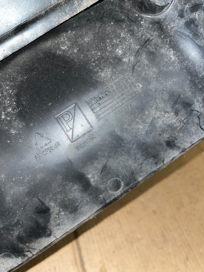 Piaggio MP3 300 HPE Right Lower Seat Cover | 1B006056