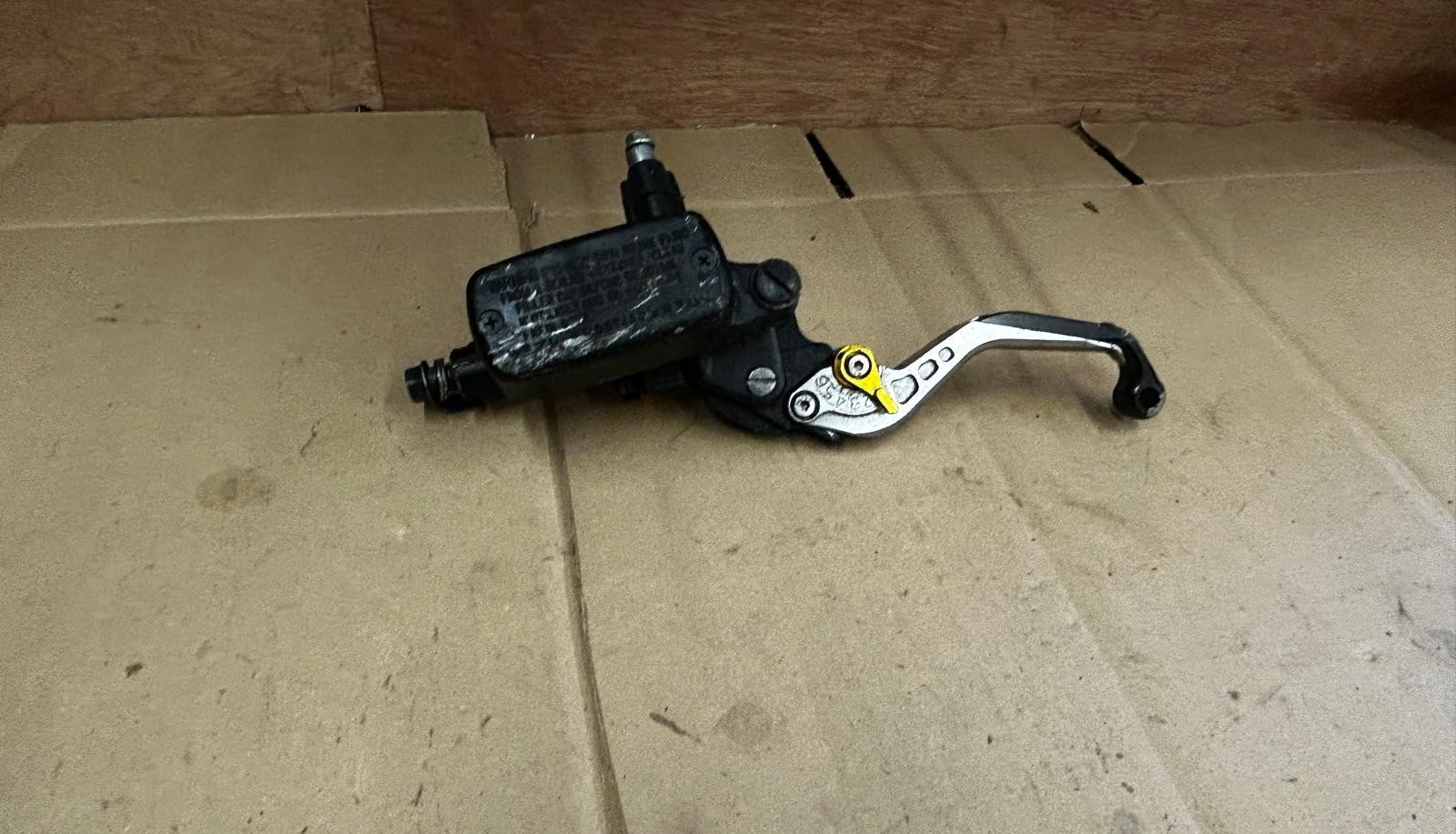 2020 - 2025 Kawasaki Ninja 650 Front Brake Master Cylinder & Lever