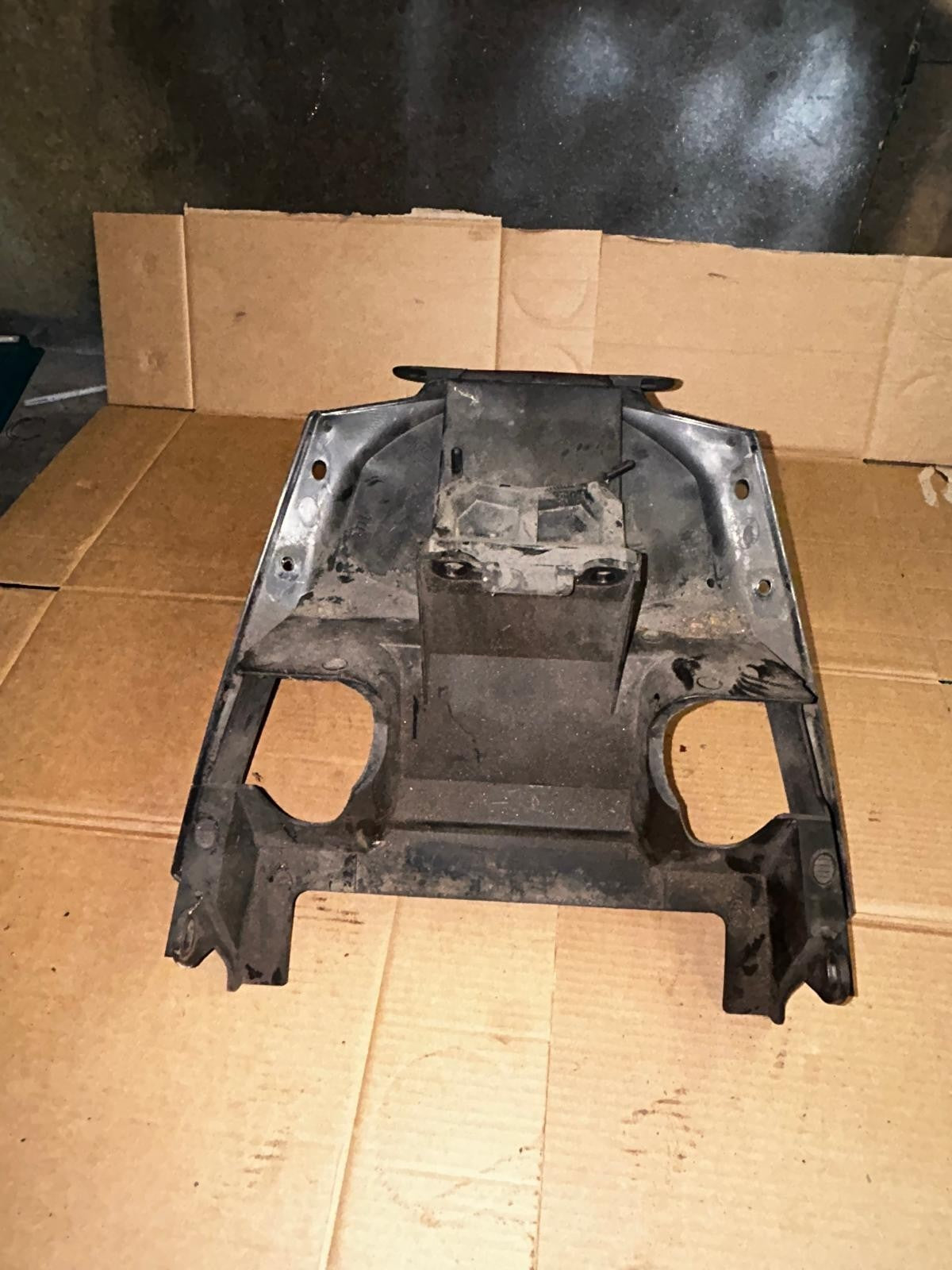 2015 & 2017 - 2018 Yamaha Nmax GPD125-A Rear Fender Plate Holder | 2DS-F1611-00