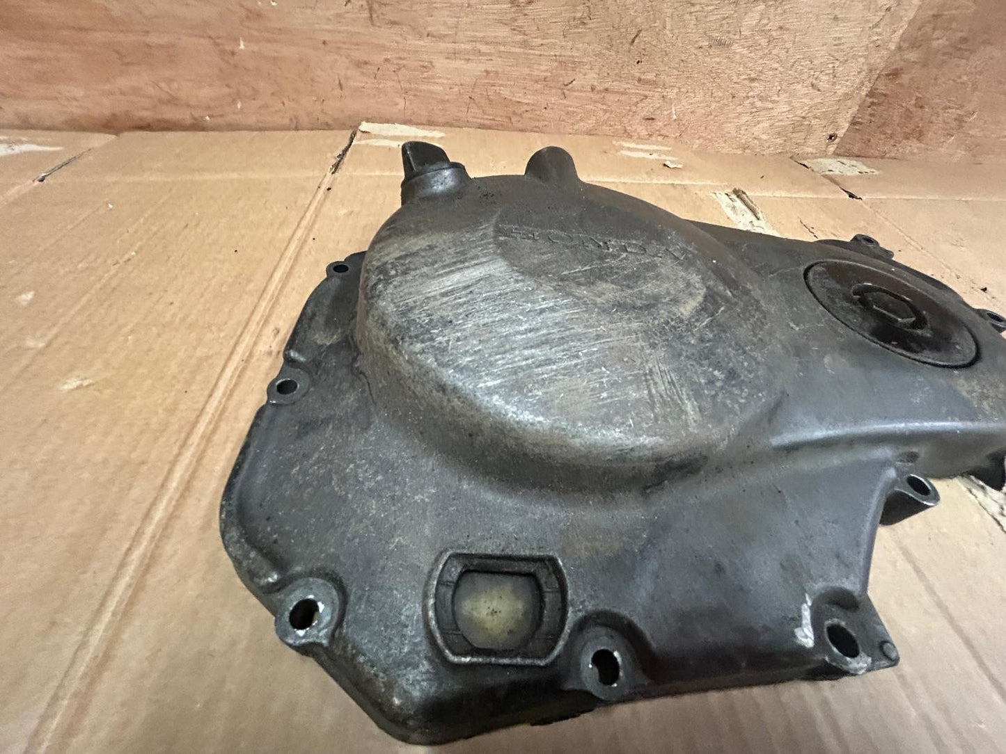 00 - 01 Honda CBR 900RR Right Side Engine Clutch Cover