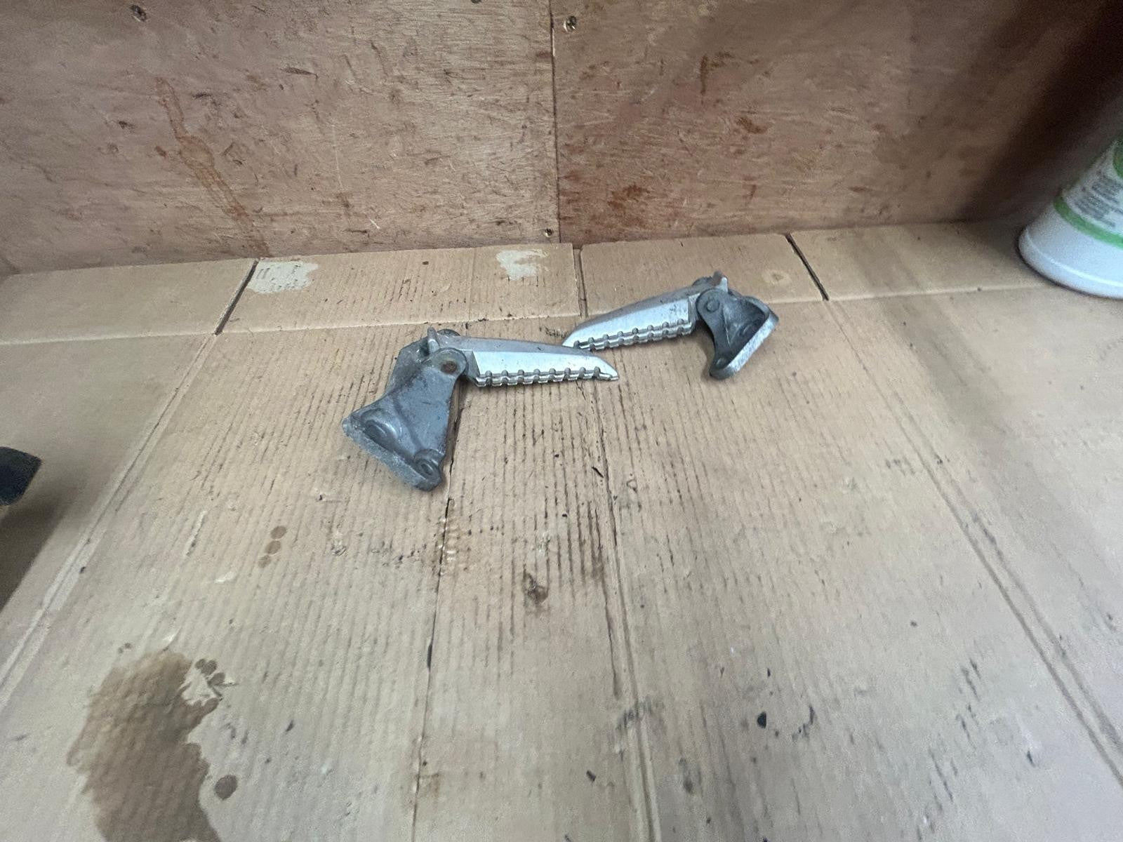 2016 Yamaha Nmax 125 Rear Passenger Footpegs