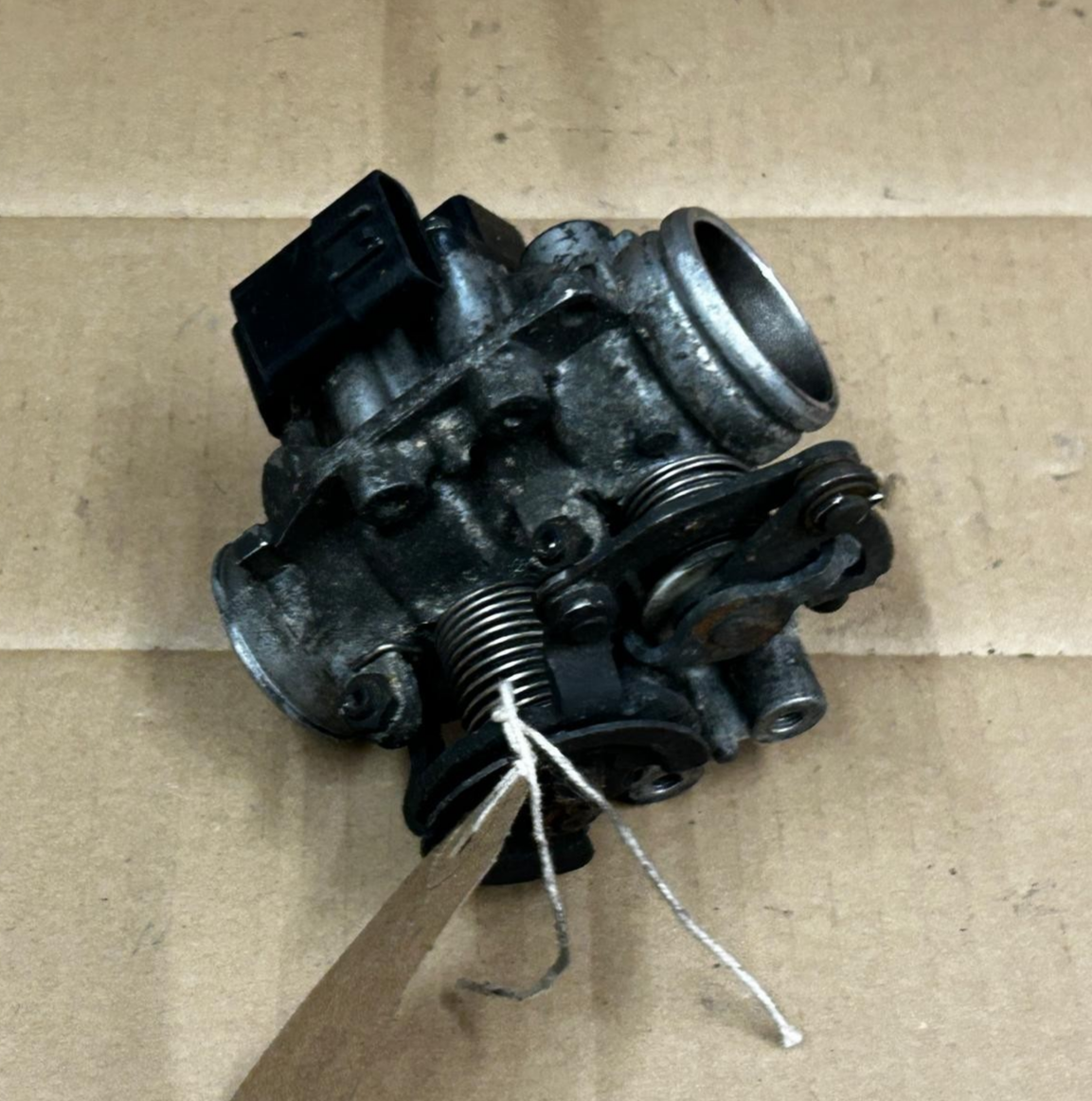 2016 Yamaha Tricity 125 Throttle Body