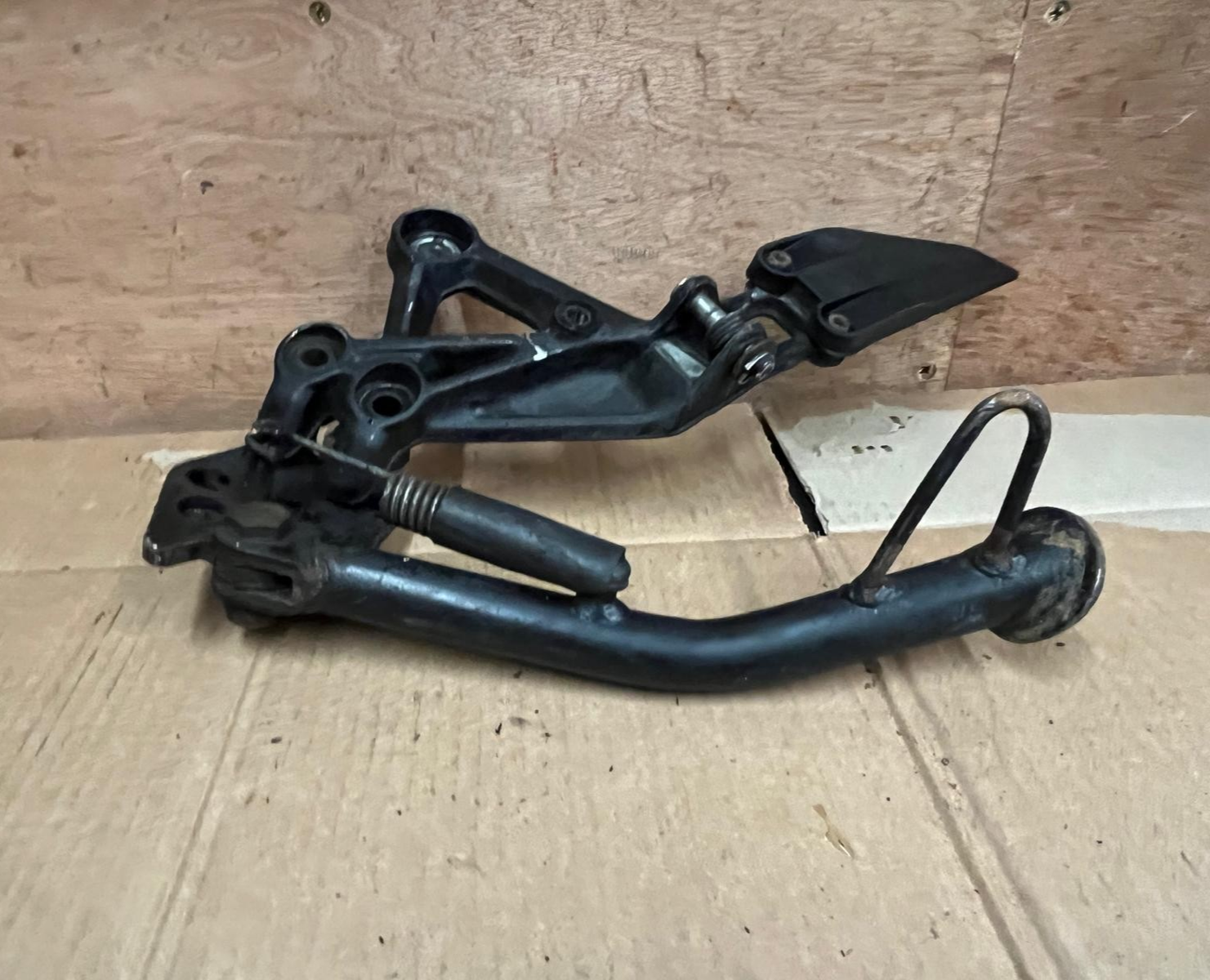 2019 KTM Duke 125 Front Left Footrest Bracket & Side Stand
