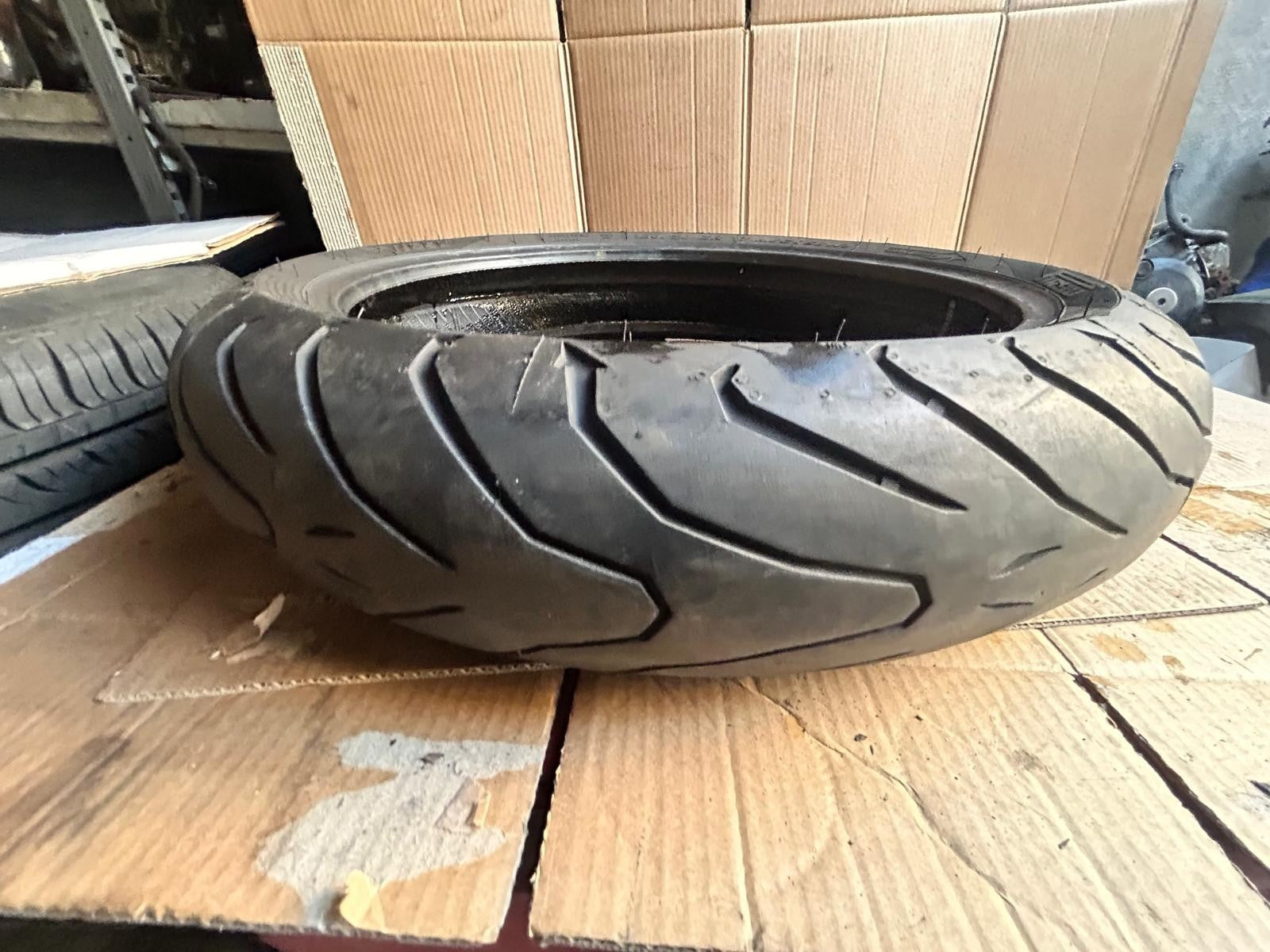 Pirelli Angel ST Tyre 120/70/17