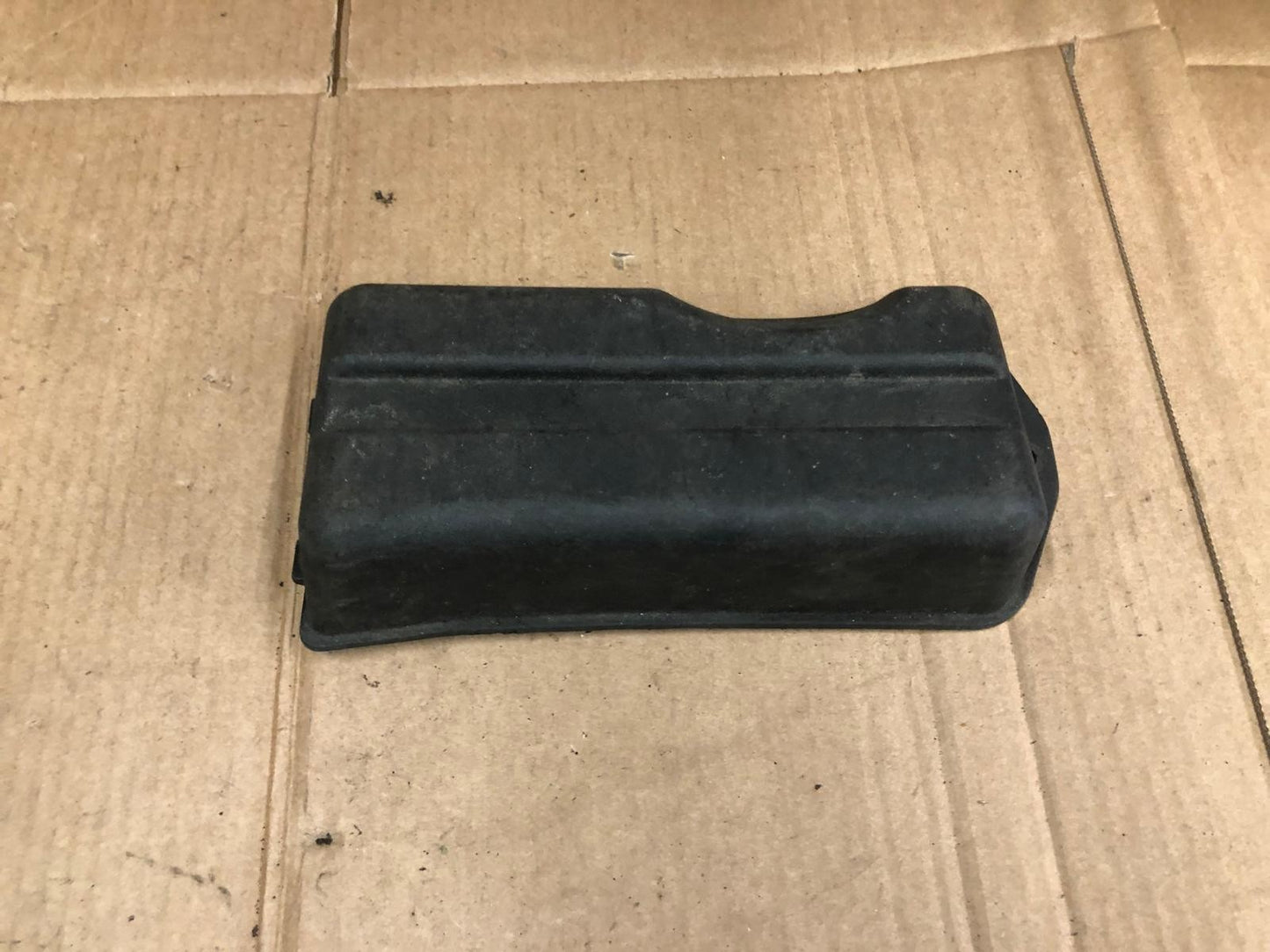 Vespa LX Battery Cover Lid | 573121
