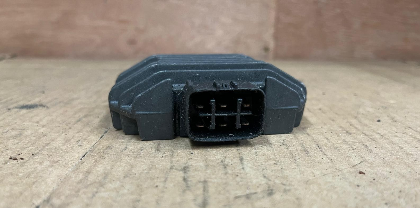 Genuine Yamaha XVS Regulator Rectifier | SH650D-11