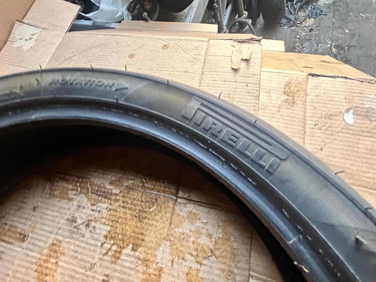 Pirelli Diablo Rosso 3 Motorcycle Tyre 110/70/17