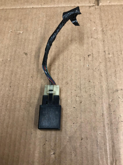 Honda VFR, CBR Fireblade, ST1100, CBR 1100 , Aprilia RSV1000R Relay | RC-2208