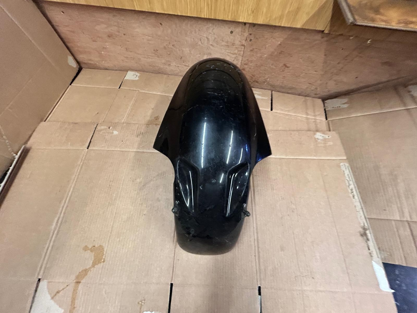 Honda CBR 900 Fireblade / CBR929RR Rider Front Fender Mudguard | 61100-MCJA-0000