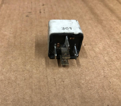 Aprilia Sport City One, Derbi Boulevard, Gilera Runner 12V-30A Relay | 58002R