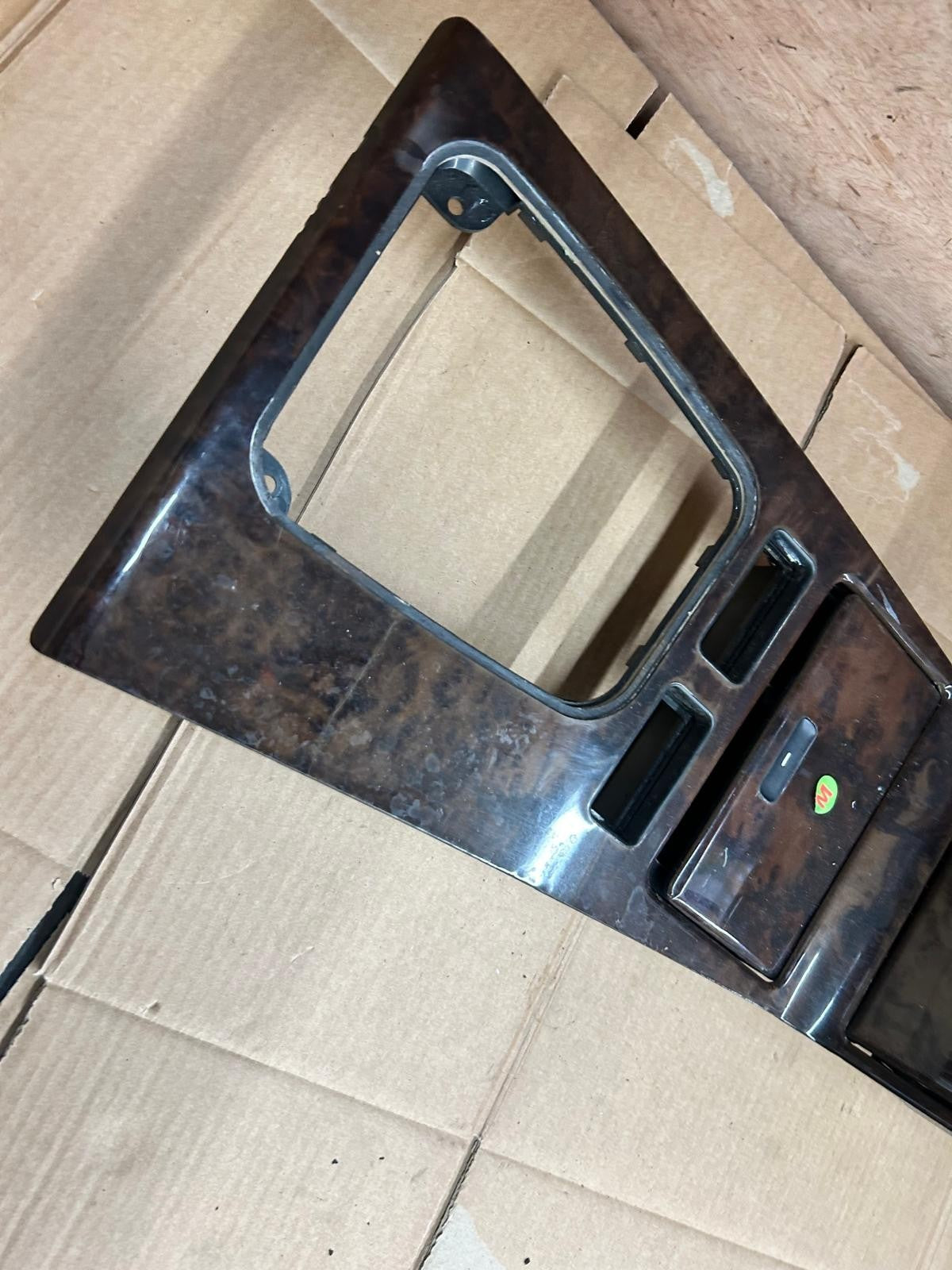 Genuine BMW 7 Series Dashboard Central Panel Trim | 511681639469