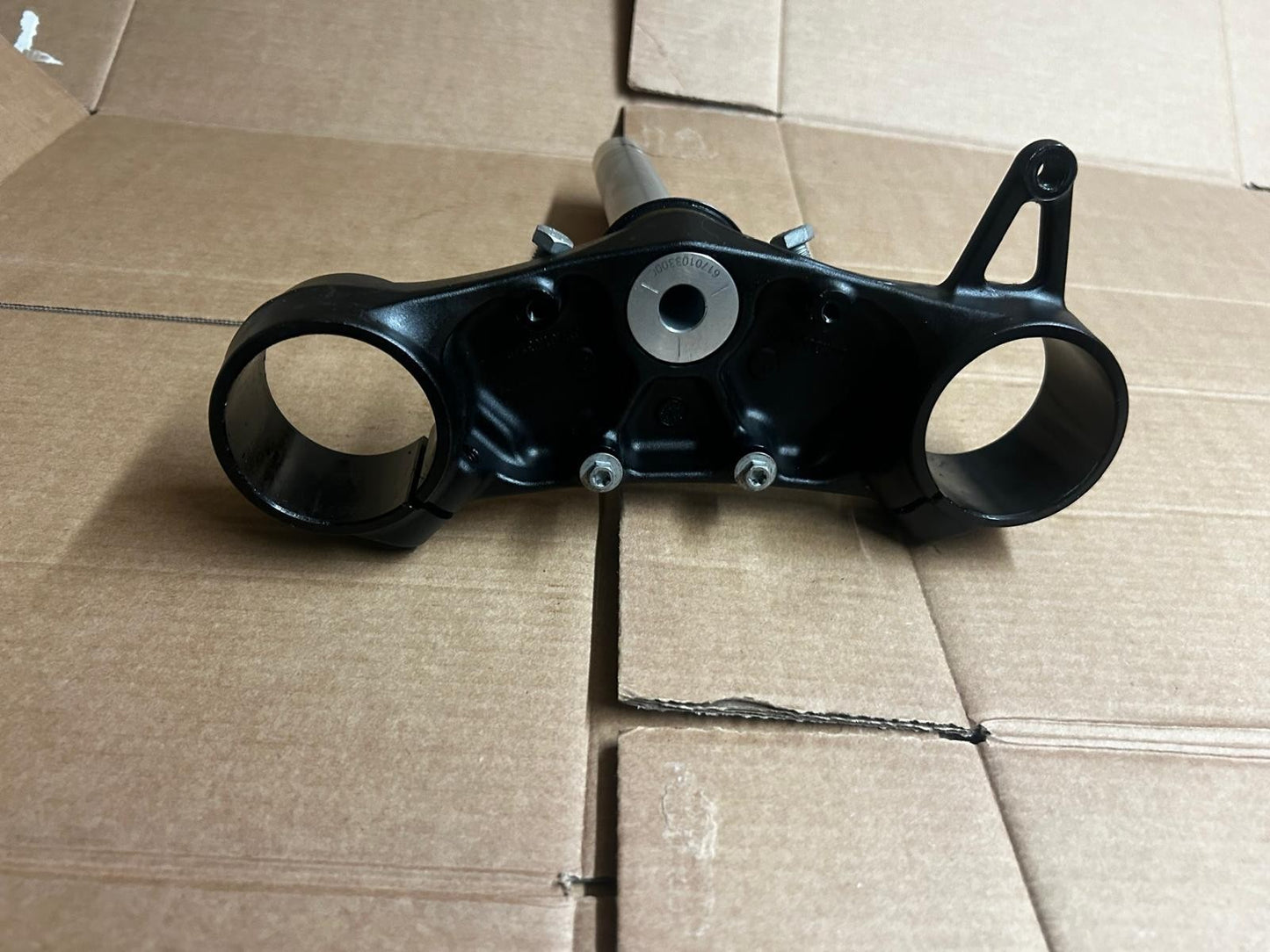 2020-2021 KTM 1290 Superduke R Lower Bottom Fork Yoke Triple Clamp | 61701031032