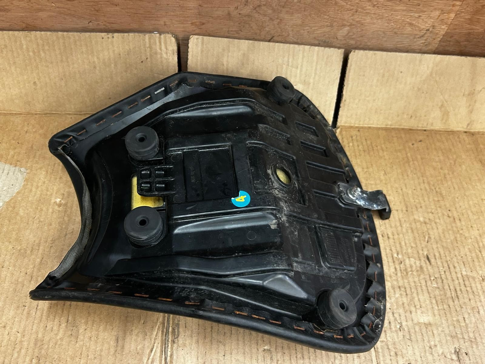 2017 Kawasaki Ninja 650 Rider Seat | 53066-0557 53066-0522
