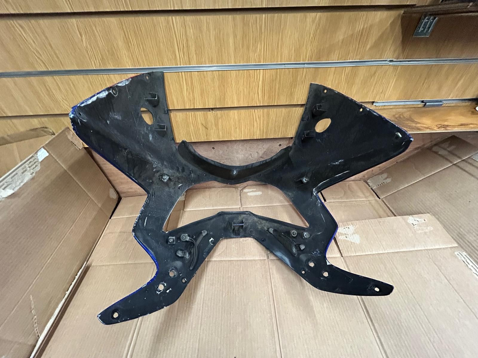 Honda CBR 900 Fireblade / CBR929RR Upper Cowl Comp | 64210-MCJA-0000