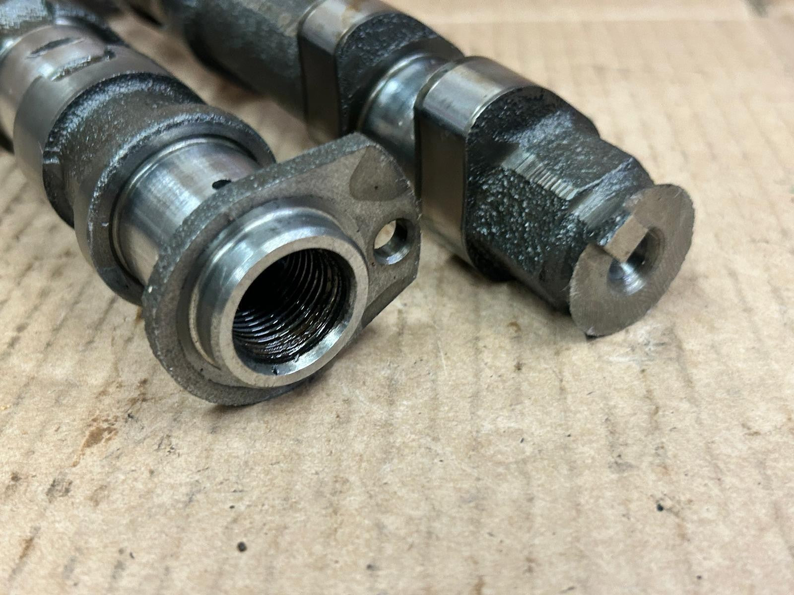 2009 BMW F800gs Intake Exhaust Camshafts | 620211 620421