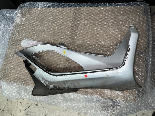 2011-2018 Piaggio MP3 Yourban Right Footrest Fairing Panel | 657379