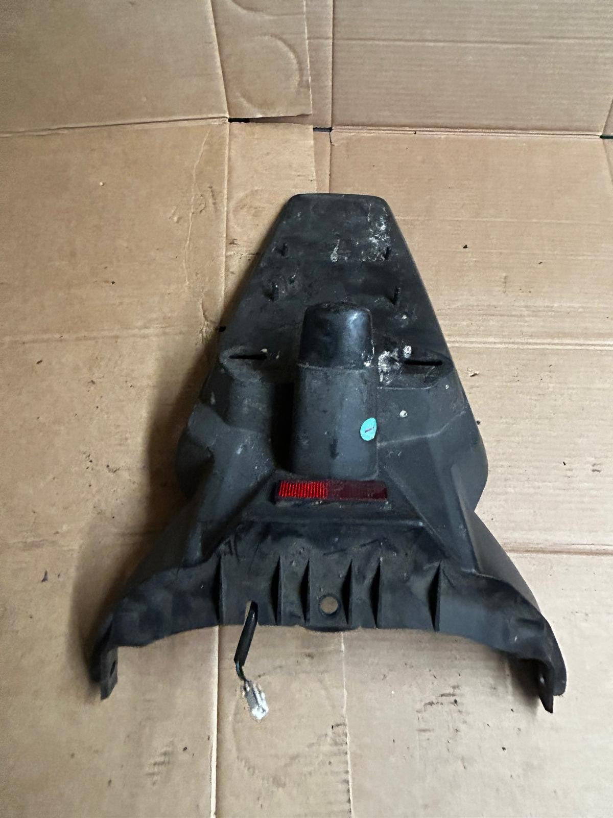 2011 - 2012 Yamaha YP125R Rear License Plate Bracket Fender | 37P-F1685-00