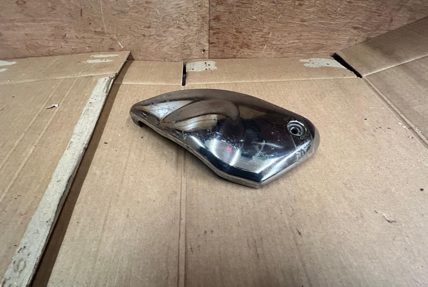 1995 - 1999 Suzuki GSF 600 Bandit Left Hand Air Cleaner Cover | 13920-26E0