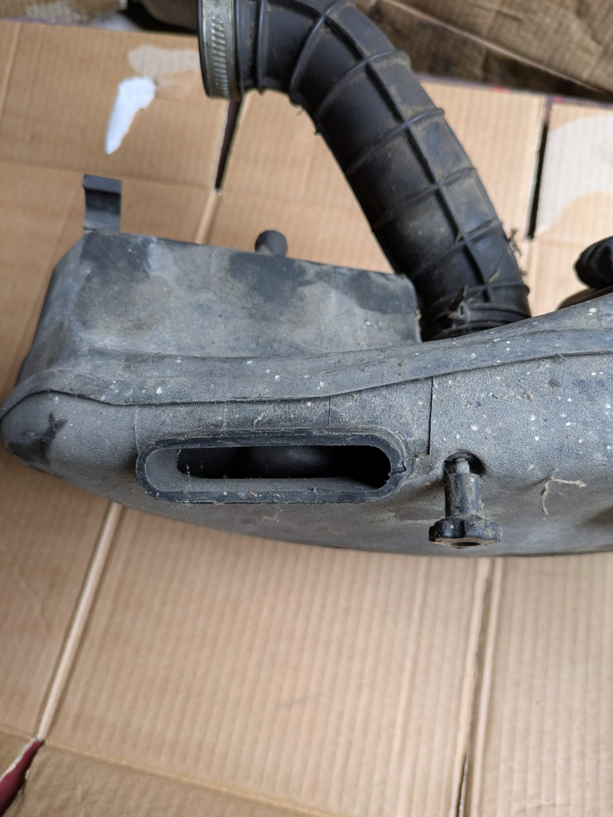Vespa ET4 Airbox Air Filter Box