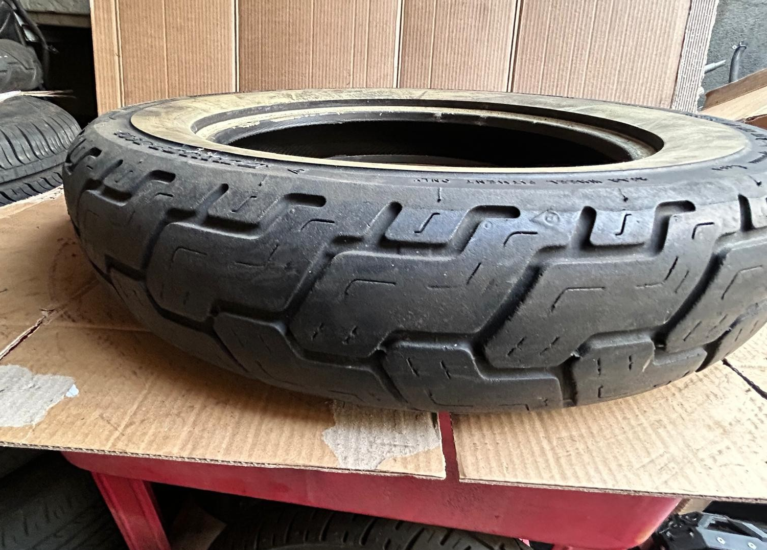 Dunlop D402 MT90B16 74H Harley Davidson Motorcycle Tyre