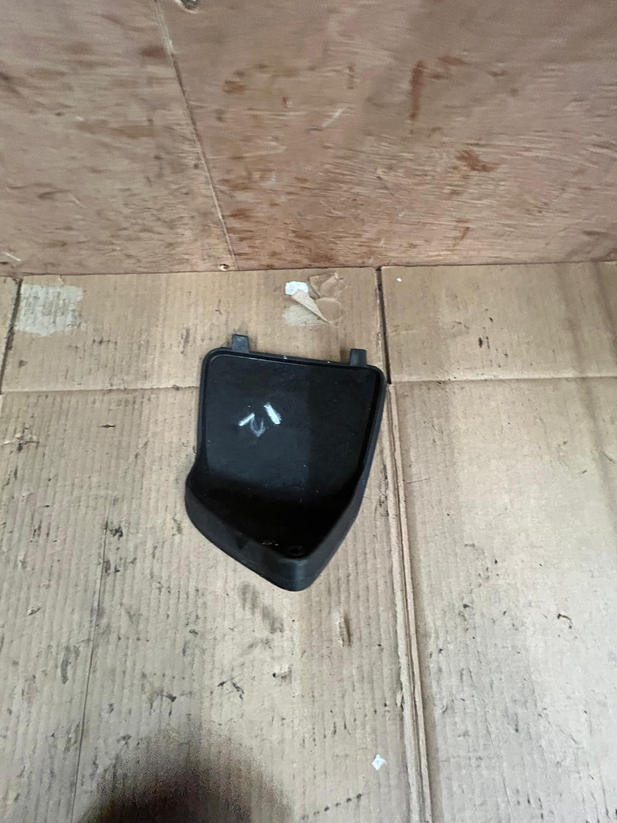 2005 - 2016 Vespa GTS 125 250 300 Left Storage Flap | 577395
