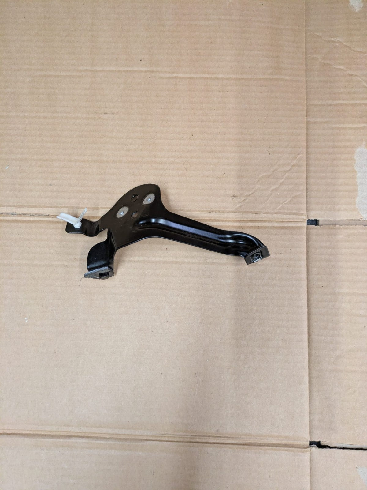 2011 Audi A3 S Line Left Passenger Side Dashboard Support Bracket | 8P2863441B