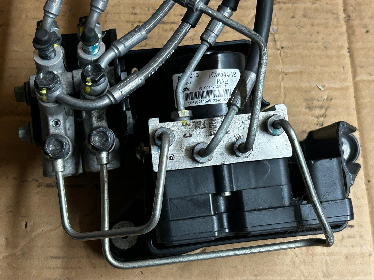 2019 - 2022 Piaggio MP3 500 ABS Pump | 1002145064