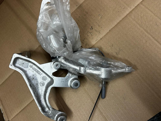 2015 - 2018 BMW S1000RR GEN 3 Left Hand Footrest | 7728307-01