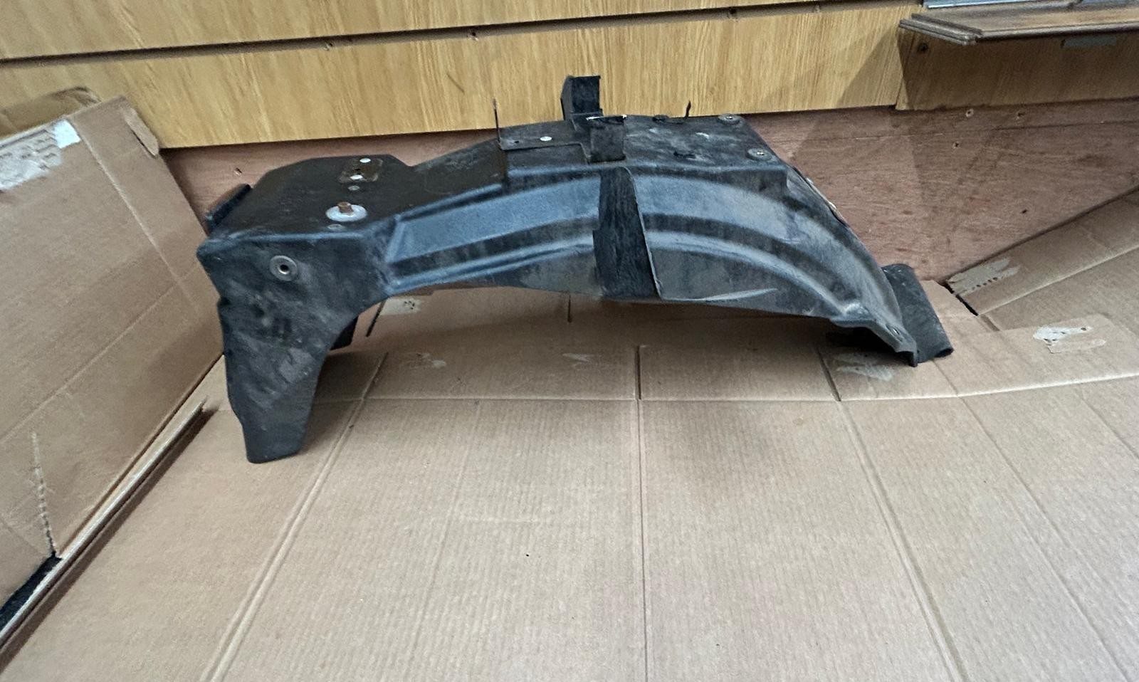 1992 - 1998 Triumph Trident Rear Fender Mudguard