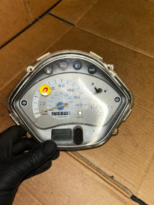 2008 - 2010 Piaggio Liberty 125 Speedo Clock Speedometer