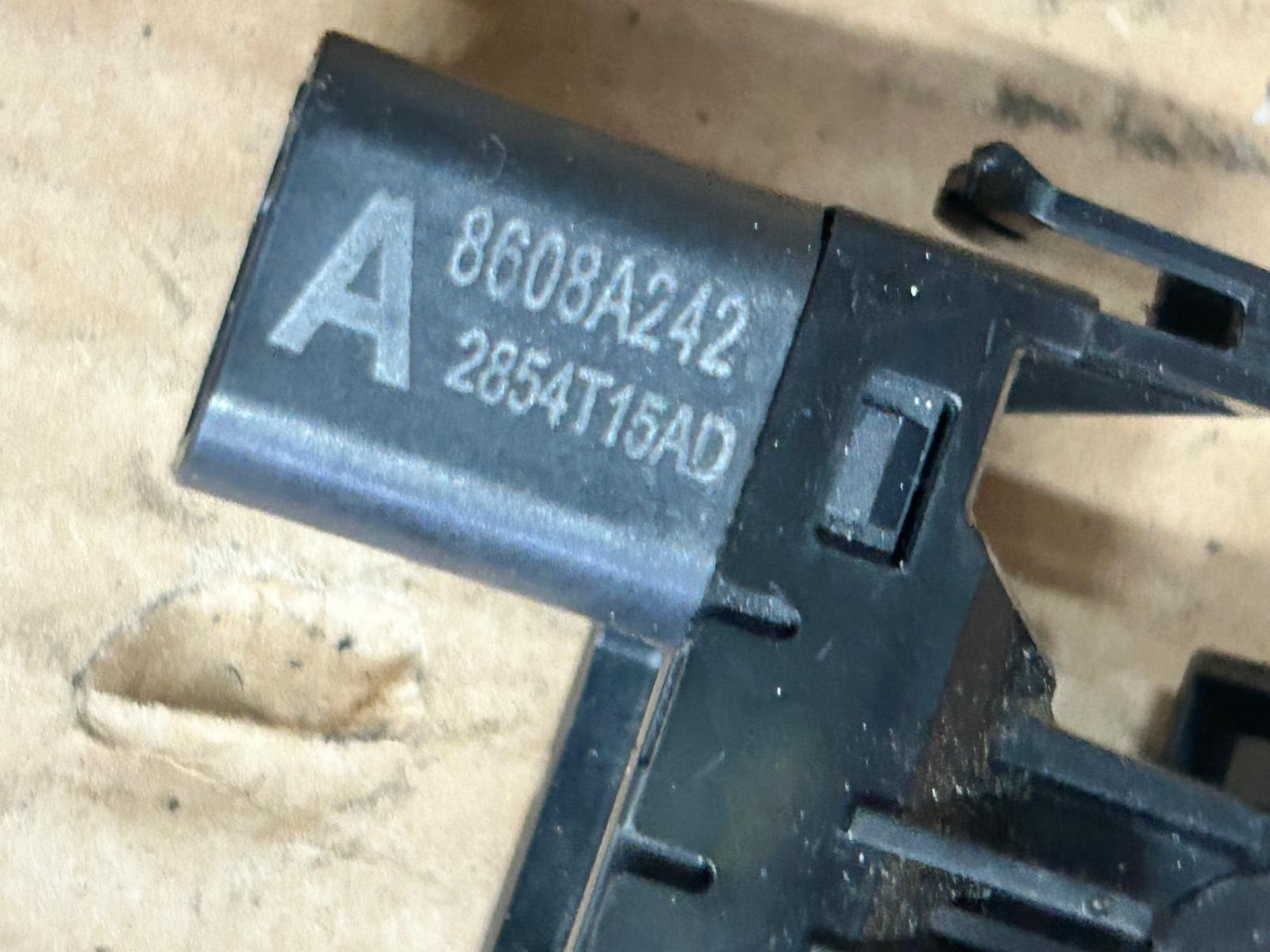 2014 Mitsubishi Outlander GX 4h PHEV Window Switch | 8608A242