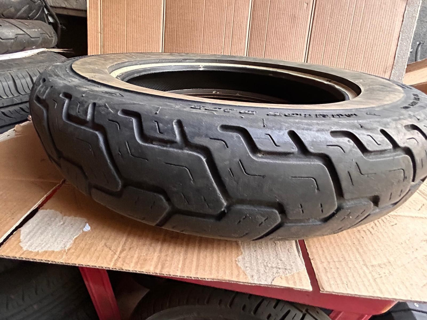Dunlop D402 MT90B16 74H Harley Davidson Motorcycle Tyre